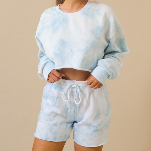 Baby Blue cloudy tie dye crop shorts - Picture 1 of 2